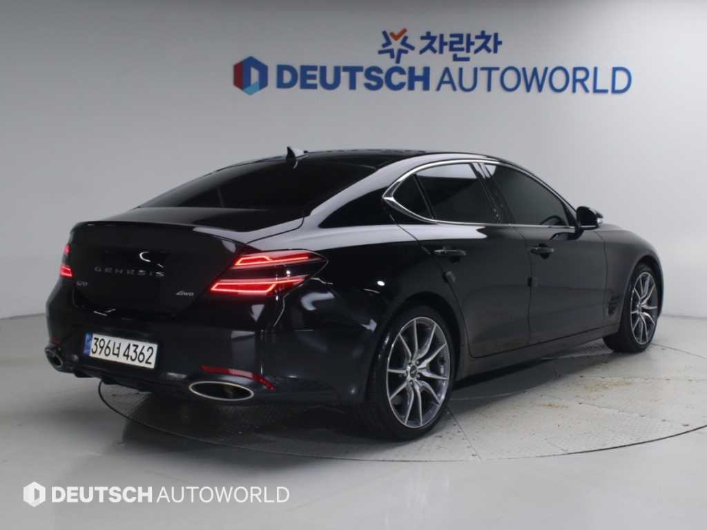 제네시스 G70 가솔린 3.3T 4WD 기본형 사진 2/20