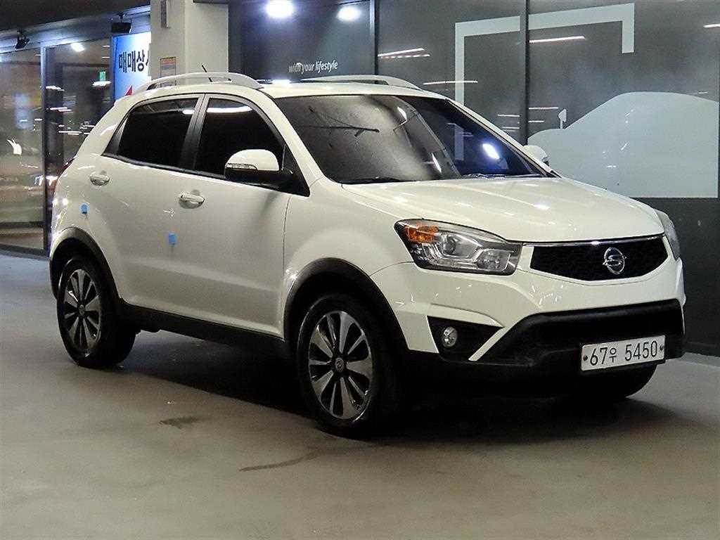 KGM 코란도 2WD 2.0 CVT 고급형 사진