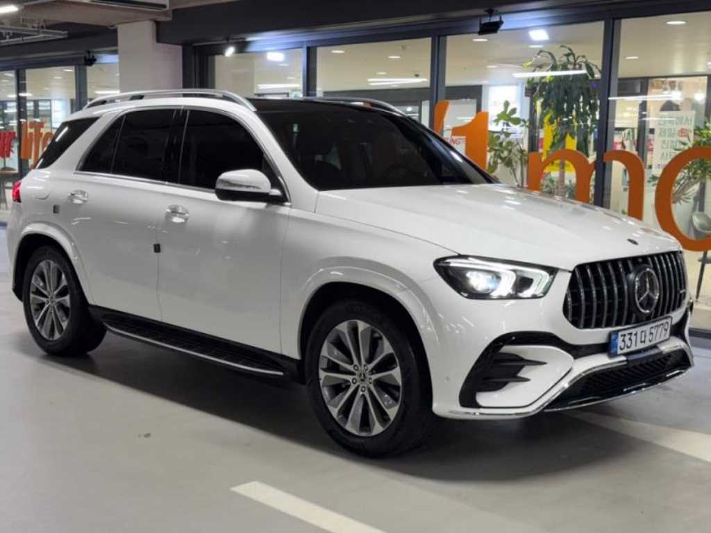 벤츠 GLE 클래스 GLE 300d 4MATIC 사진 2/20