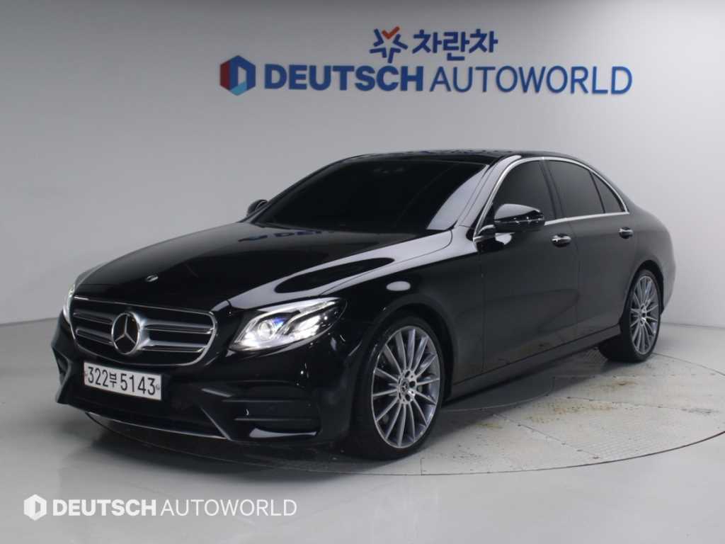 벤츠 E 클래스 E350 4MATIC AMG LINE 사진