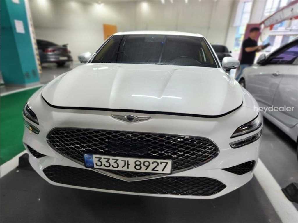 제네시스 G70 가솔린 2.0T 2WD 기본형 사진