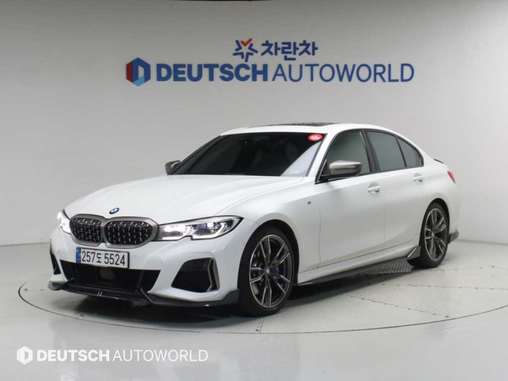 BMW 3시리즈 M340i 사진