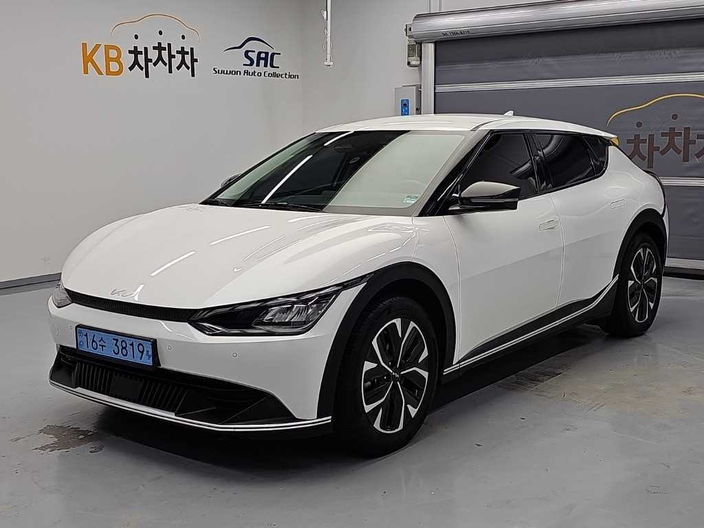 기아 EV6 롱레인지 에어 사진