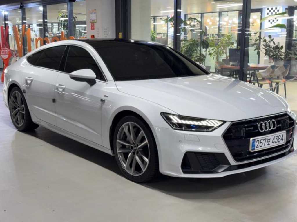 아우디 A7 55 TFSI 콰트로 프리미엄 사진 2/20