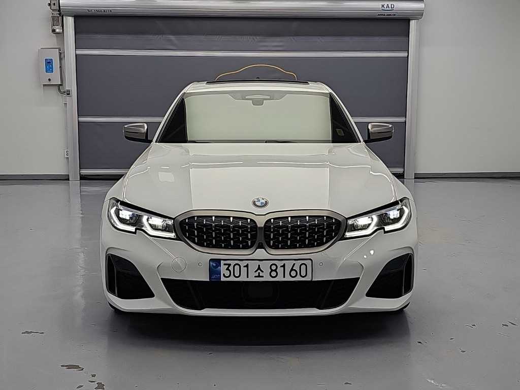 BMW 3시리즈 M340i 사진 2/19