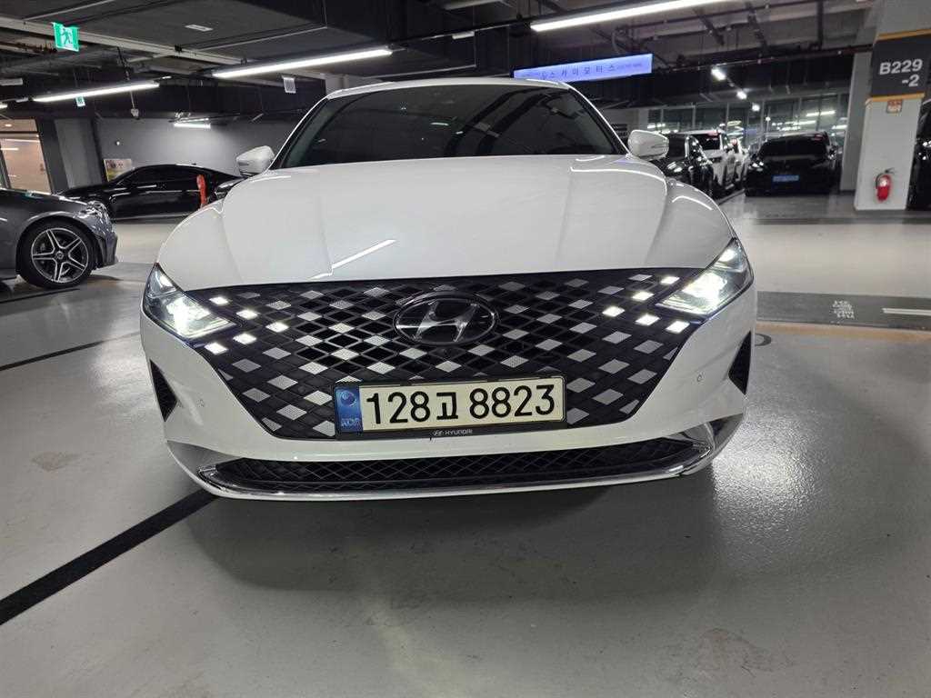 현대 그랜저 2.5 르블랑 사진