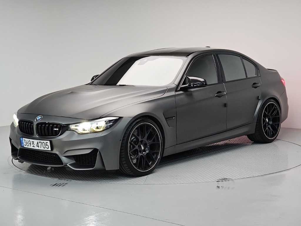 BMW 3시리즈 M3 세단 컴패티션 사진
