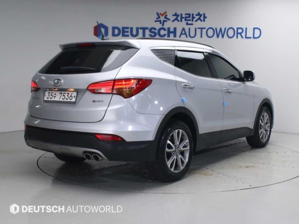 현대 싼타페 디젤 2WD 2.0 프리미엄 사진 2/20