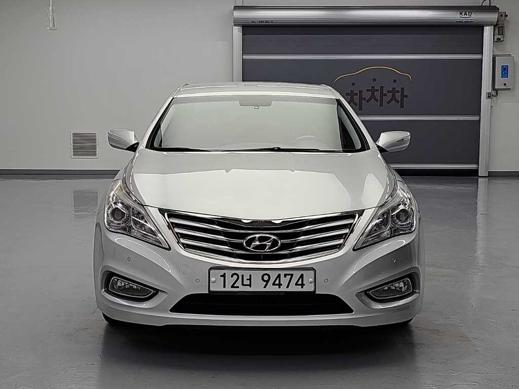 현대 그랜저 HG240 LUXURY 사진 2/20