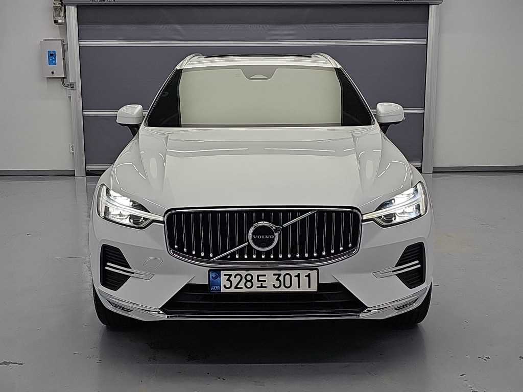볼보 XC60 B5 AWD 인스크립션 사진