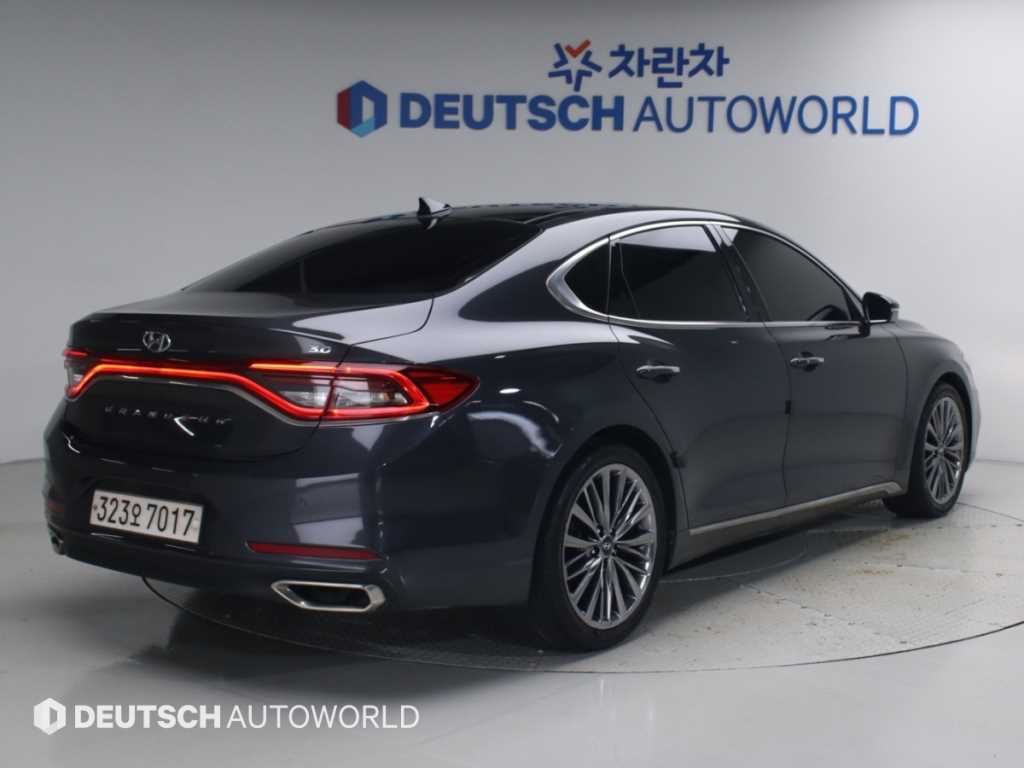 현대 그랜저 3.0 GDI 익스클루시브 사진 2/20