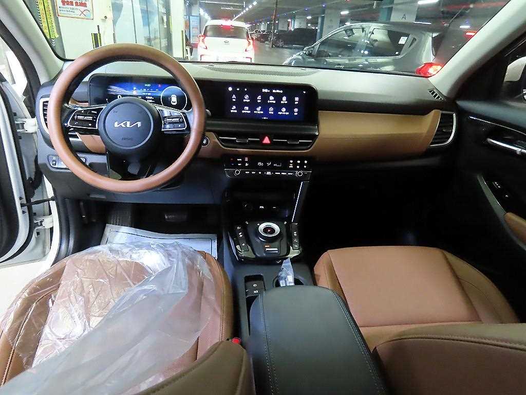 기아 셀토스 가솔린 1.6 터보 2WD 시그니처 사진
