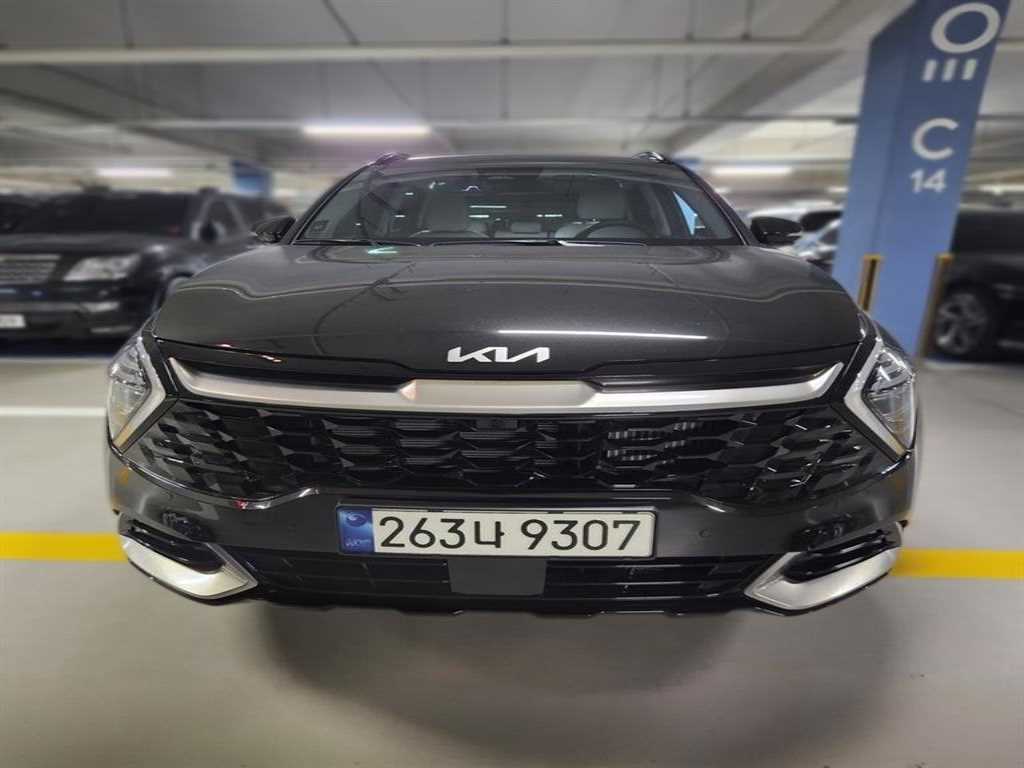 기아 스포티지 1.6 가솔린 4WD 시그니처 그래비티 사진 2/9