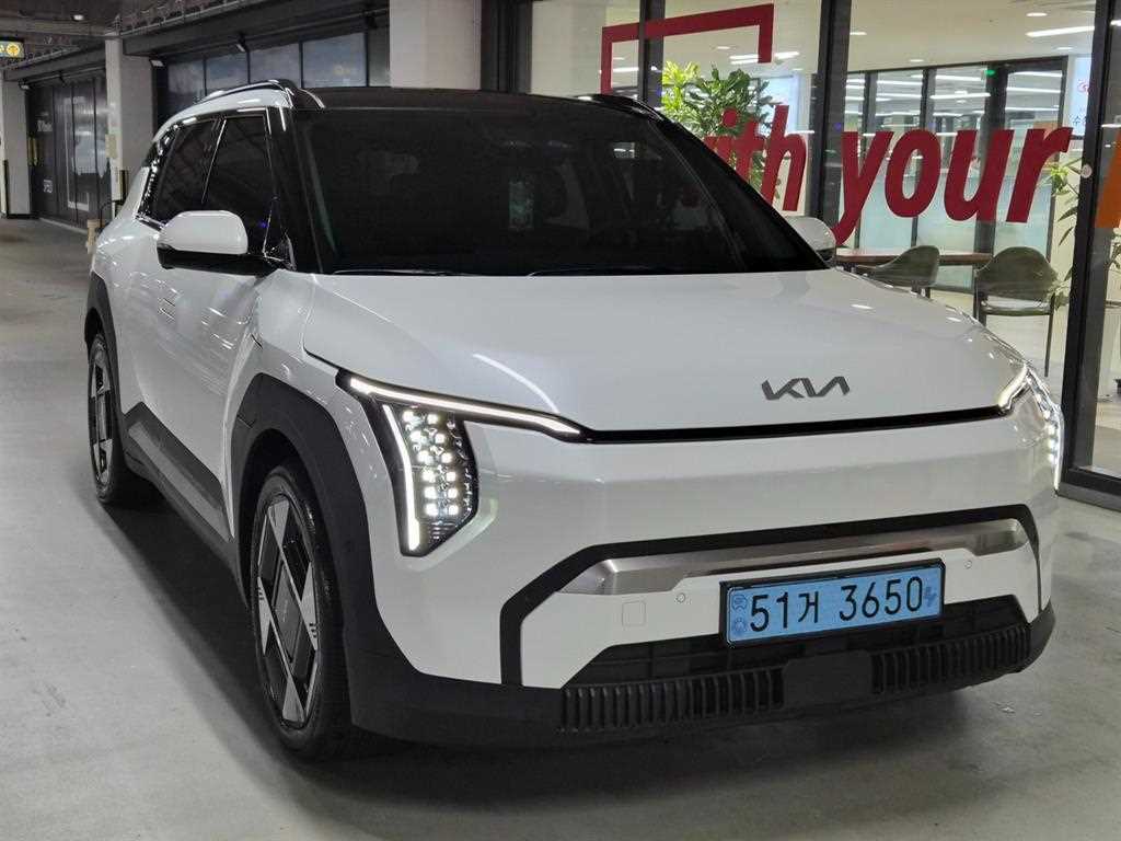 기아 EV3 롱레인지 2WD 어스 사진