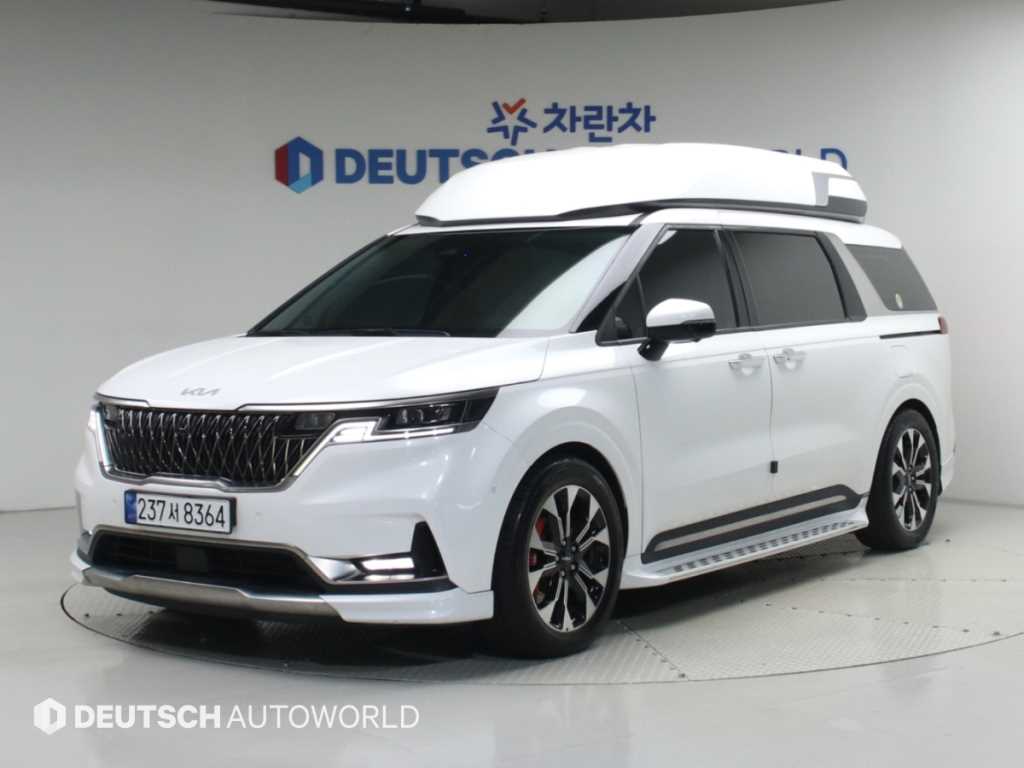 2023 Kia Carnival Petrol 9-Seater Hi-Limousine