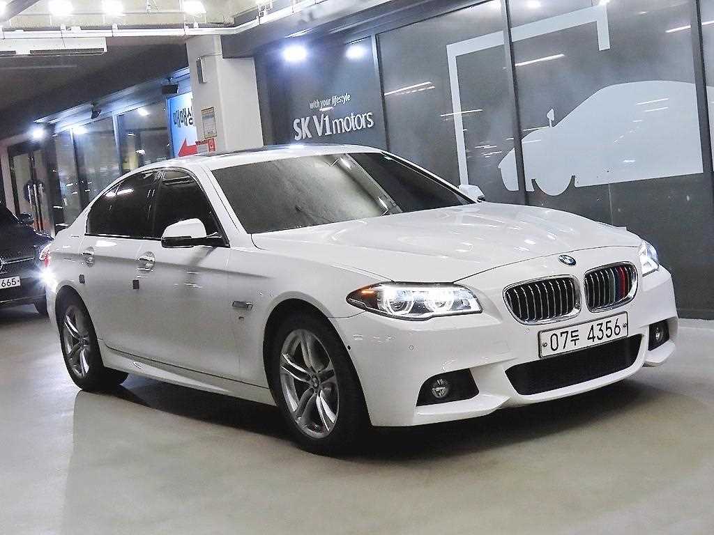 BMW 5시리즈 530d xDrive 사진
