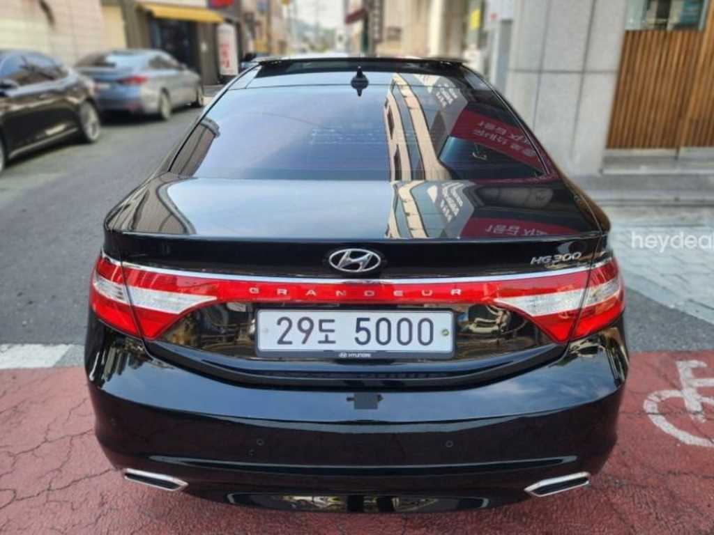 현대 그랜저 LPG HG300 익스클루시브 사진 2/18