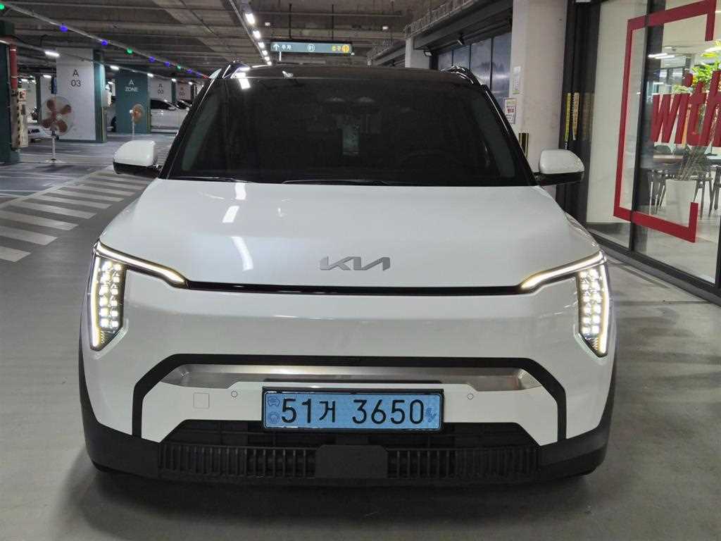 기아 EV3 롱레인지 2WD 어스 사진 2/20