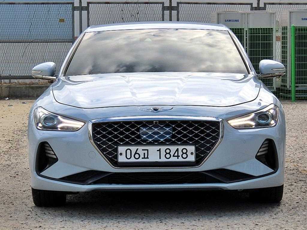 제네시스 G70 2.0T 엘리트 사진 2/20