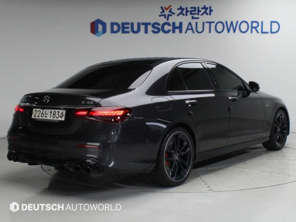 벤츠 E 클래스 E53 AMG 4MATIC+ 사진 2/20