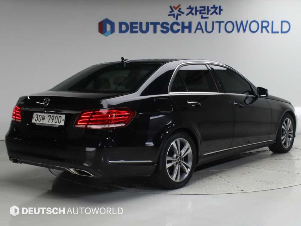 벤츠 E 클래스 E220 CDI 아방가르드 사진 2/20