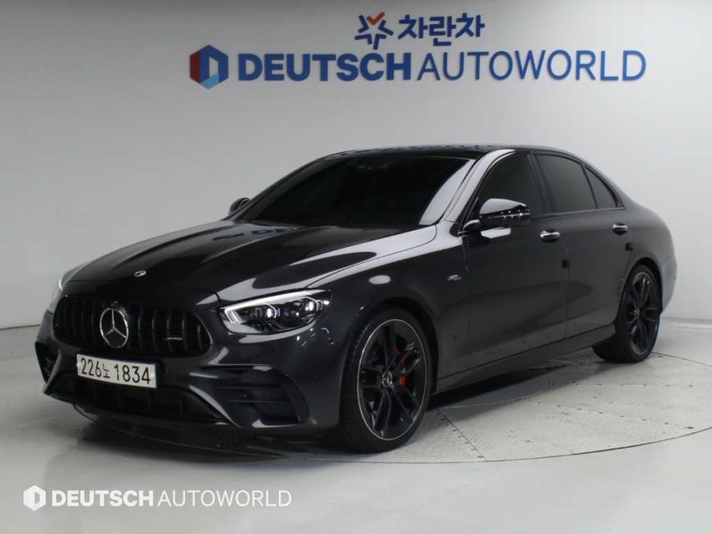 벤츠 E 클래스 E53 AMG 4MATIC+ 사진