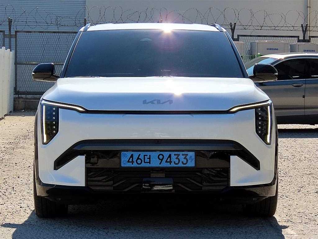 기아 EV3 롱레인지 2WD GT 라인 사진