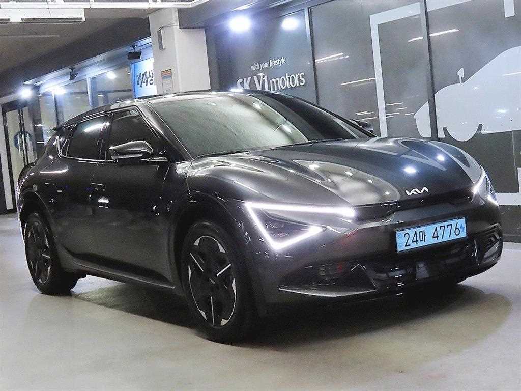 기아 EV6 롱레인지 2WD 어스 사진