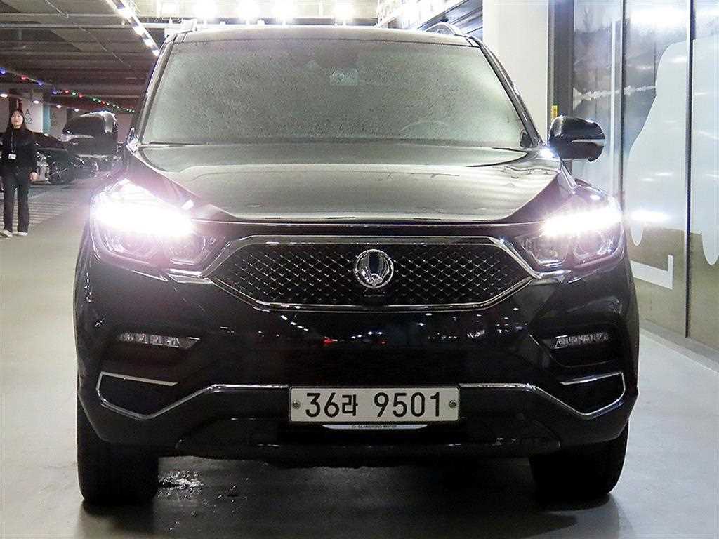 KGM 렉스턴 디젤 2.2 4WD 헤리티지 사진 2/20