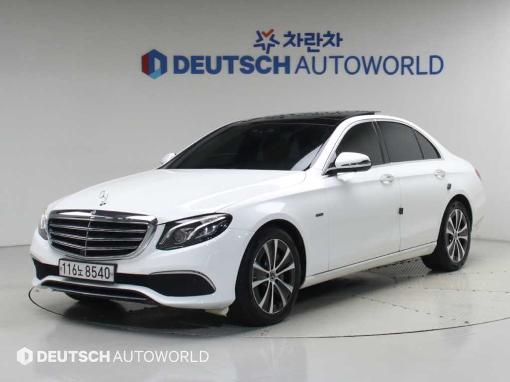 벤츠 E 클래스 E300e 익스클루시브 사진