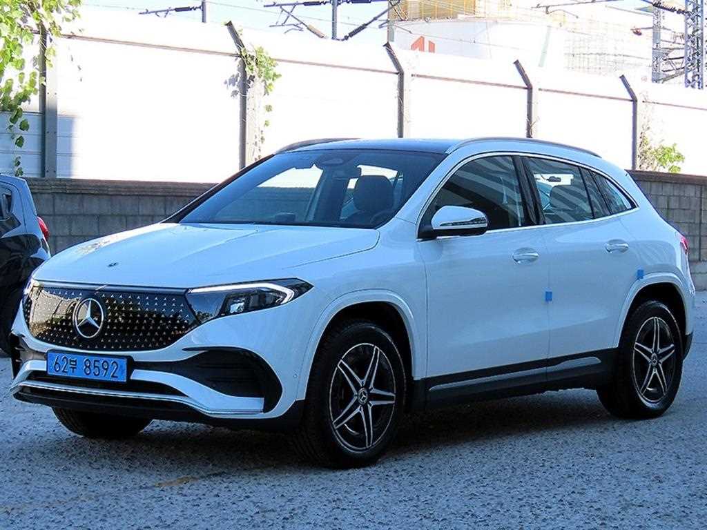 벤츠 EQA 250 AMG 라인 사진 2/20