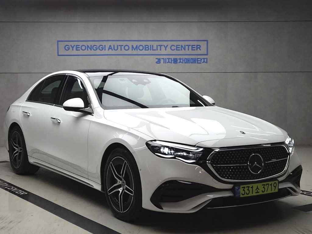 벤츠 E 클래스 E300 4MATIC 익스클루시브 사진