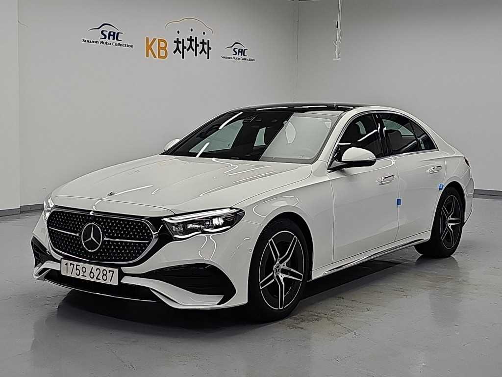 벤츠 E 클래스 E300 4MATIC AMG Line 사진 2/19
