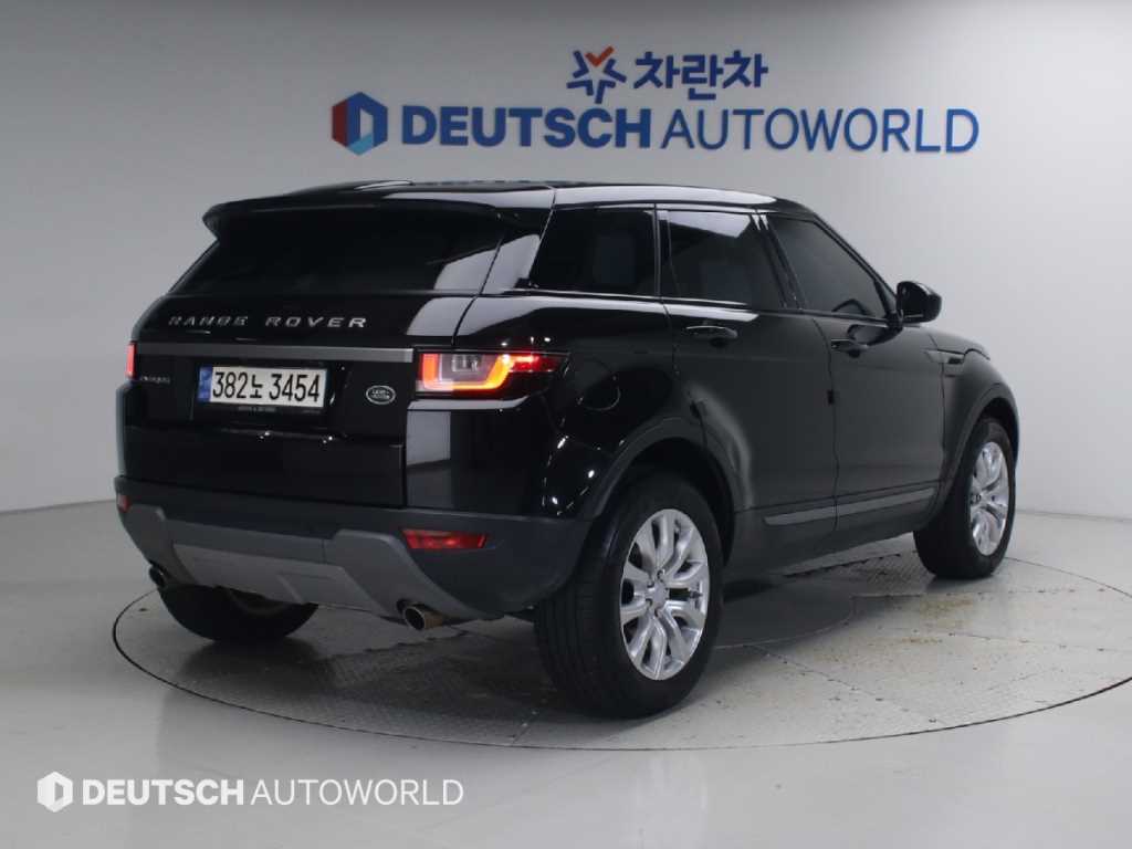랜드로버 레인지로버 이보크 2.0 TD4 SE 사진 2/20