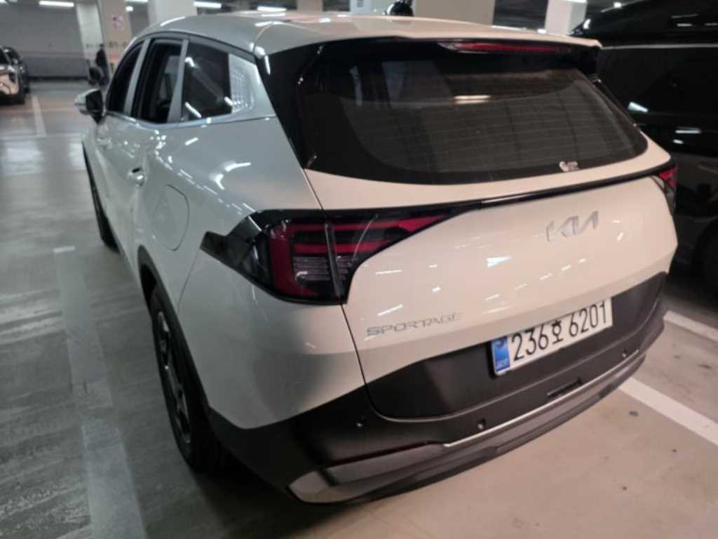 기아 스포티지 1.6 가솔린 2WD 프레스티지 사진 2/8