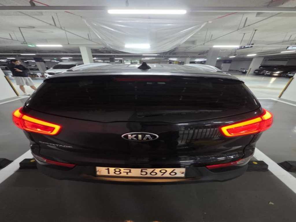 기아 스포티지 디젤 2WD 프레스티지 사진 2/9