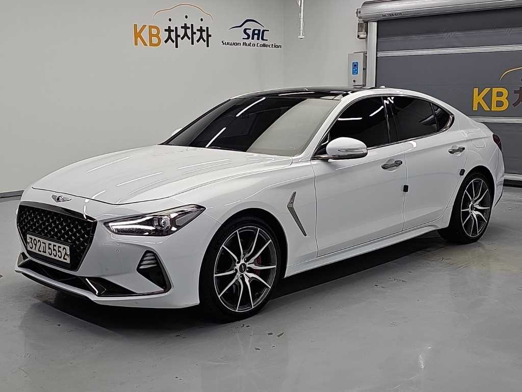 제네시스 G70 2.0T 스포츠 패키지 사진