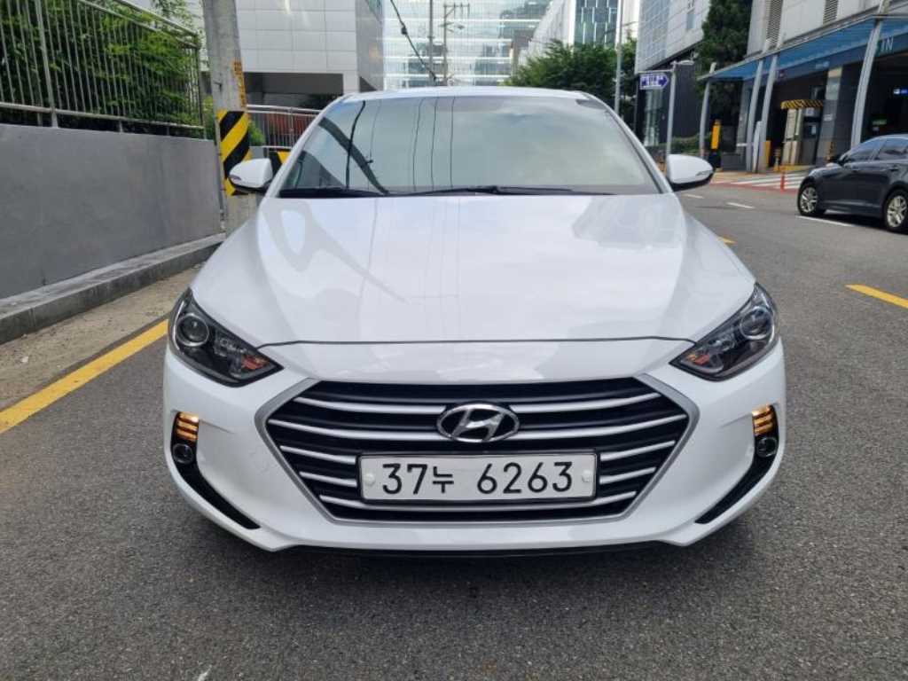 현대 아반떼 1.6 GDI 밸류 플러스 사진 2/20