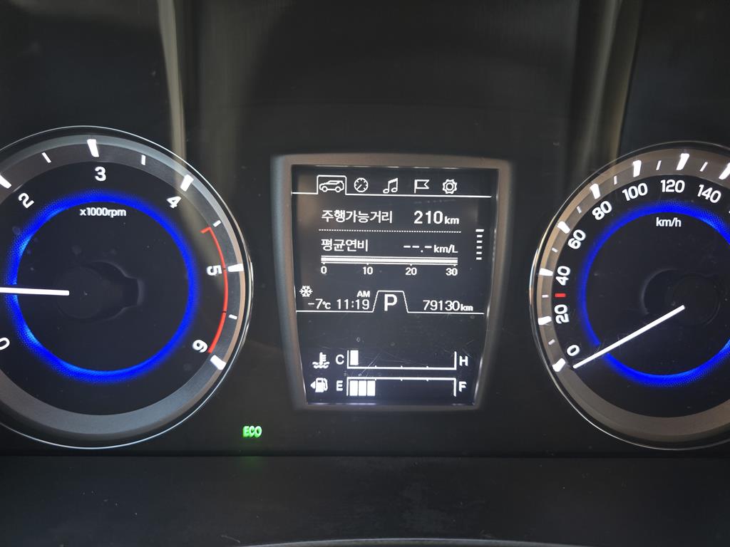 KG Mobility (Ssangyong) Rexton Diesel 2.2 4WD 5 Link Prestige 6