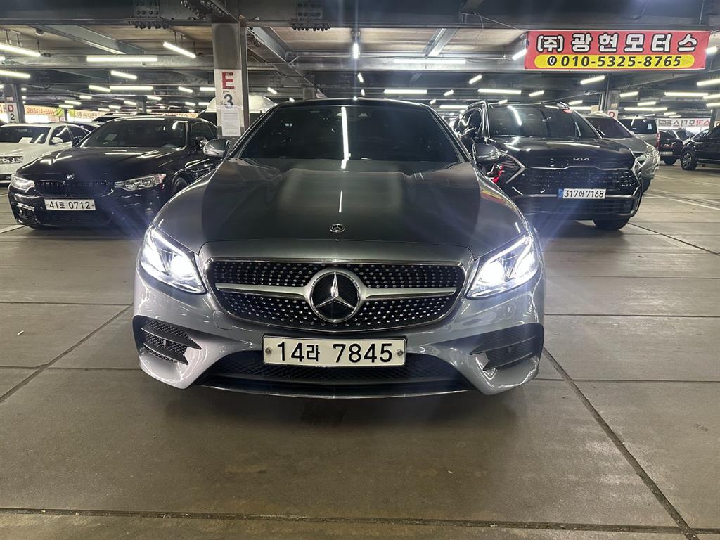 Mercedes-Benz E-Class E220d Coupe 2