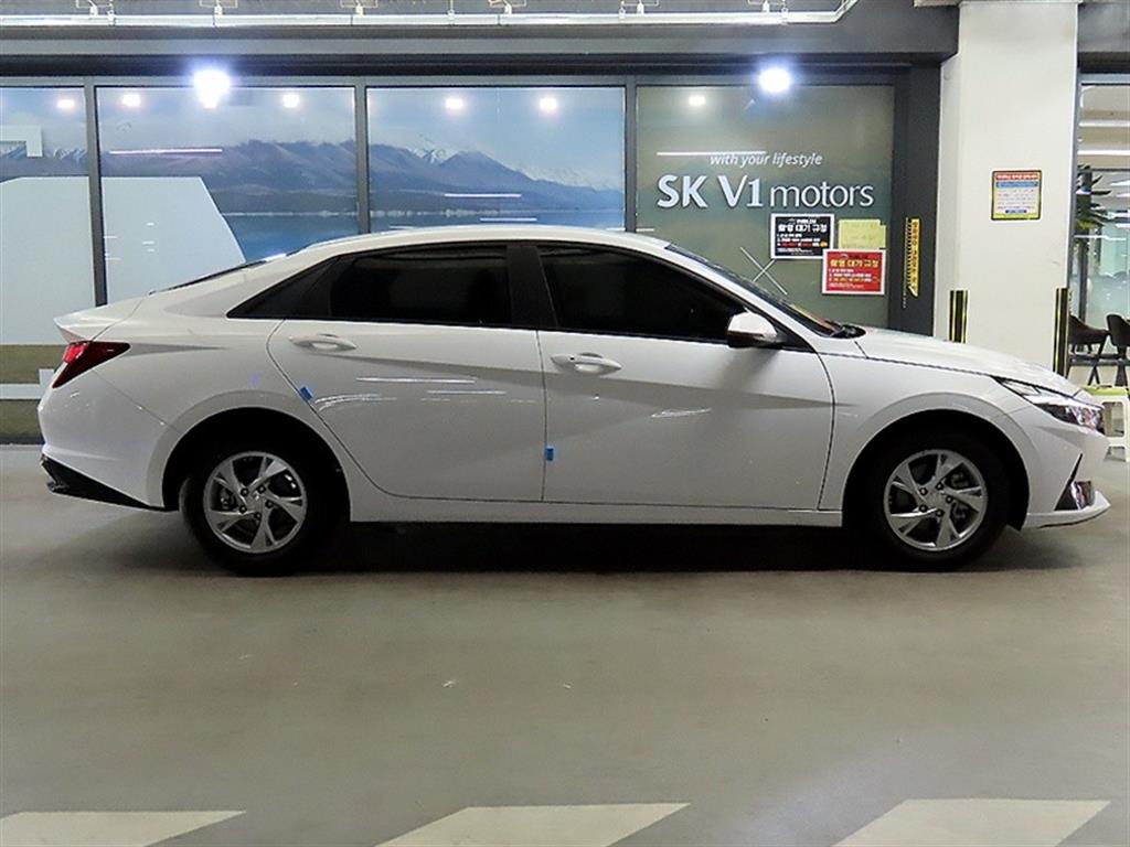 Hyundai Avante 1.6 Modern 4