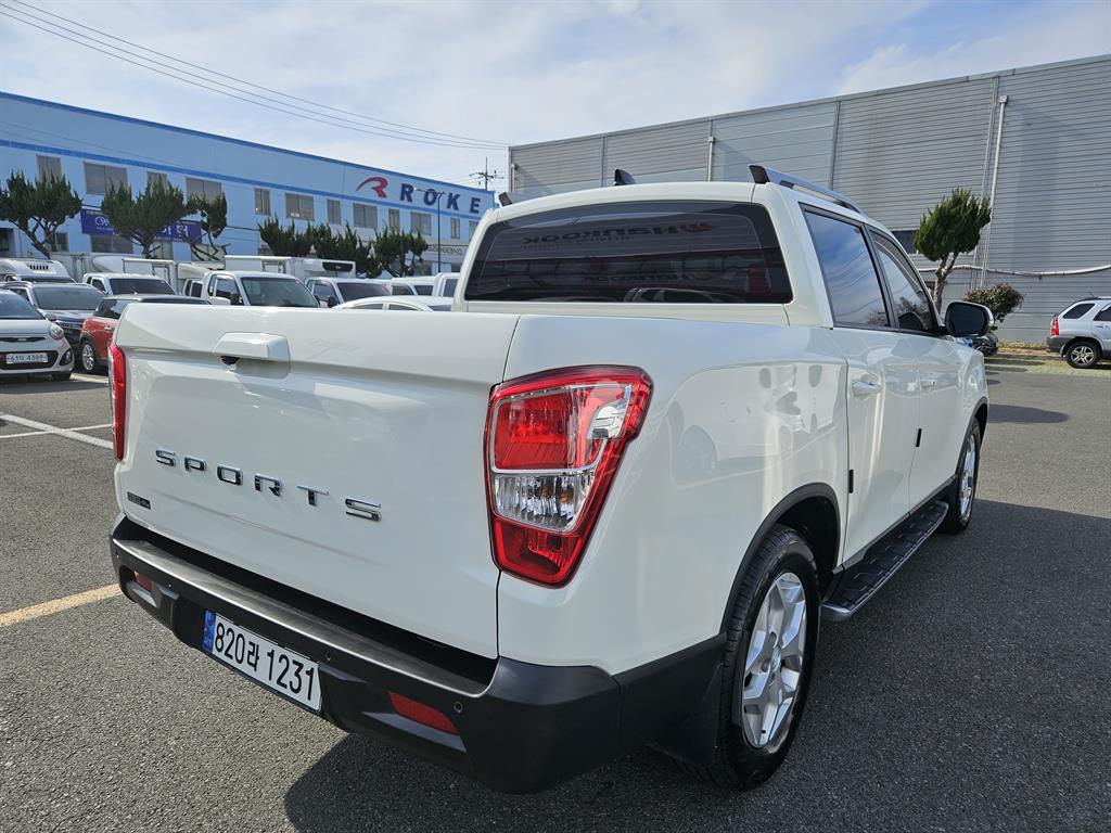 KG Mobility (Ssangyong) Rexton Diesel 2.2 2WD Prestige 5