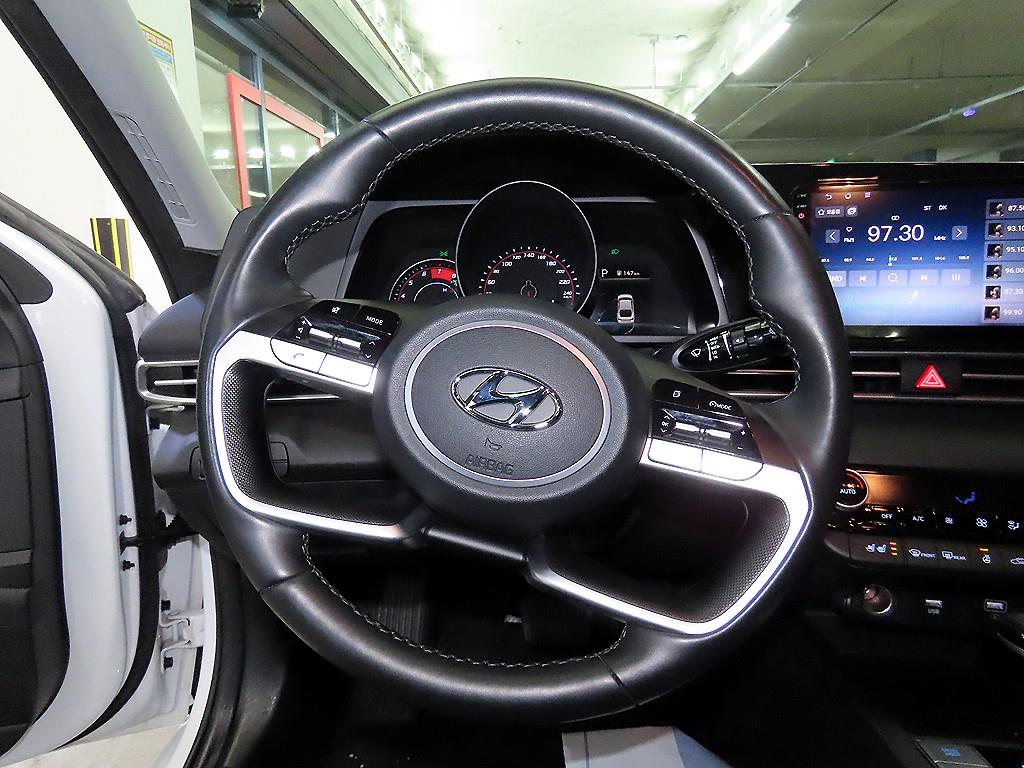 Hyundai Avante 1.6 Modern 9