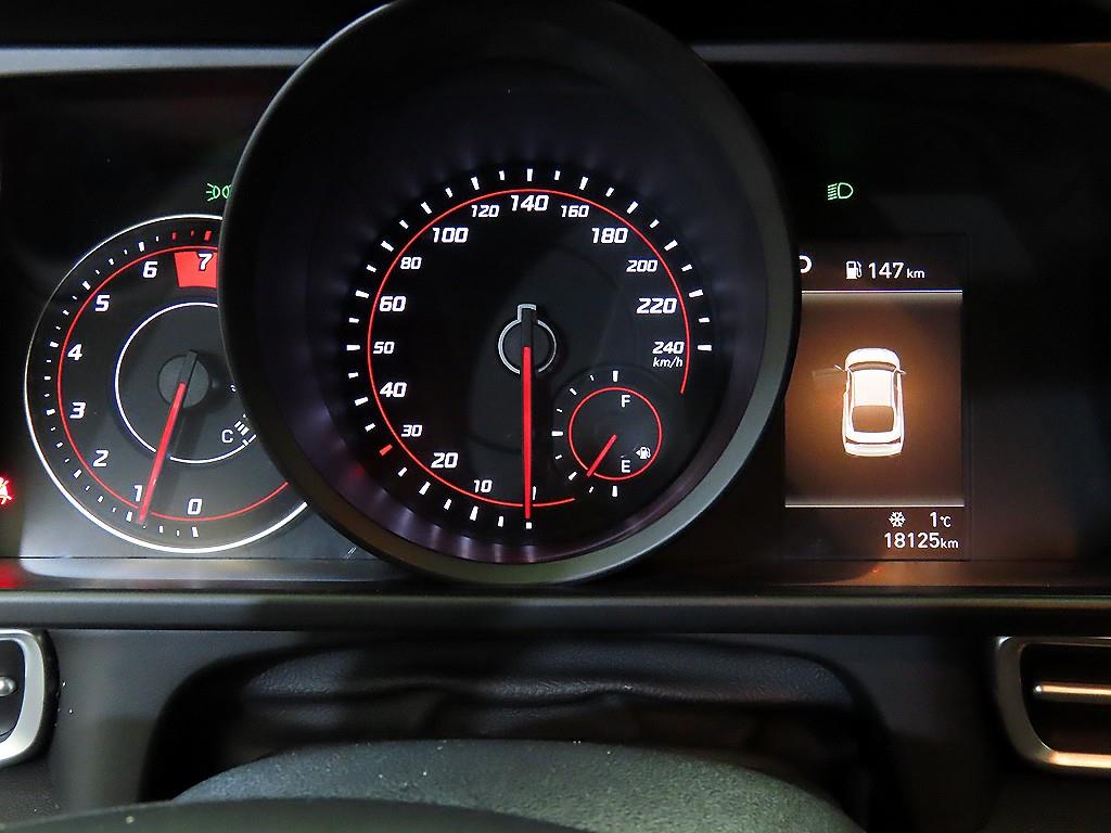 Hyundai Avante 1.6 Modern 10