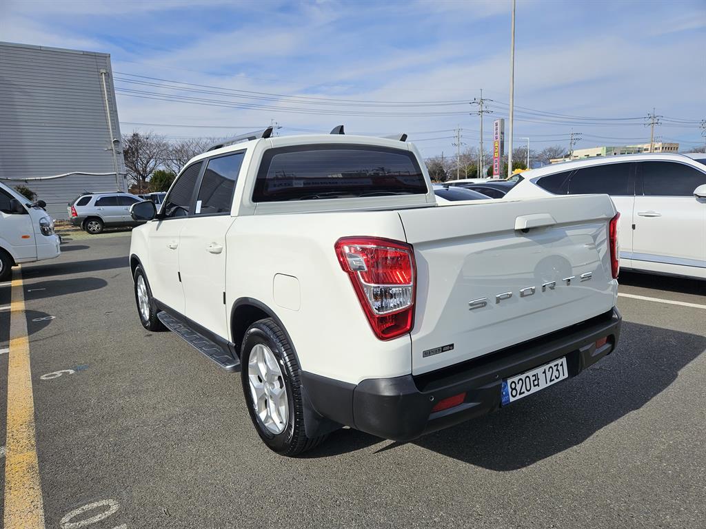 KG Mobility (Ssangyong) Rexton Diesel 2.2 2WD Prestige 7