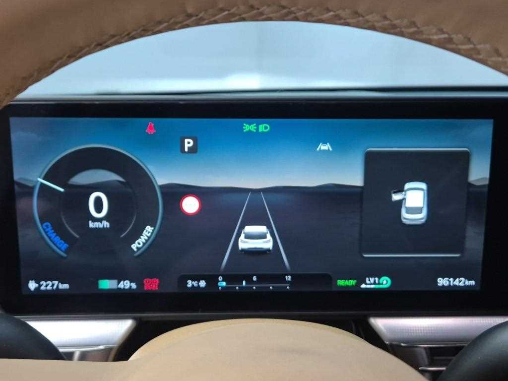 Genesis GV60 Standard AWD 7