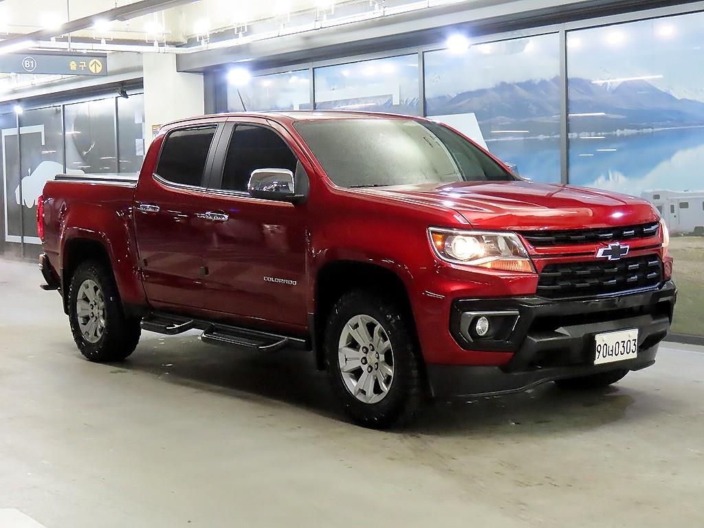 리얼 뉴 콜로라도 3.6 익스트림 4WD 2021년식