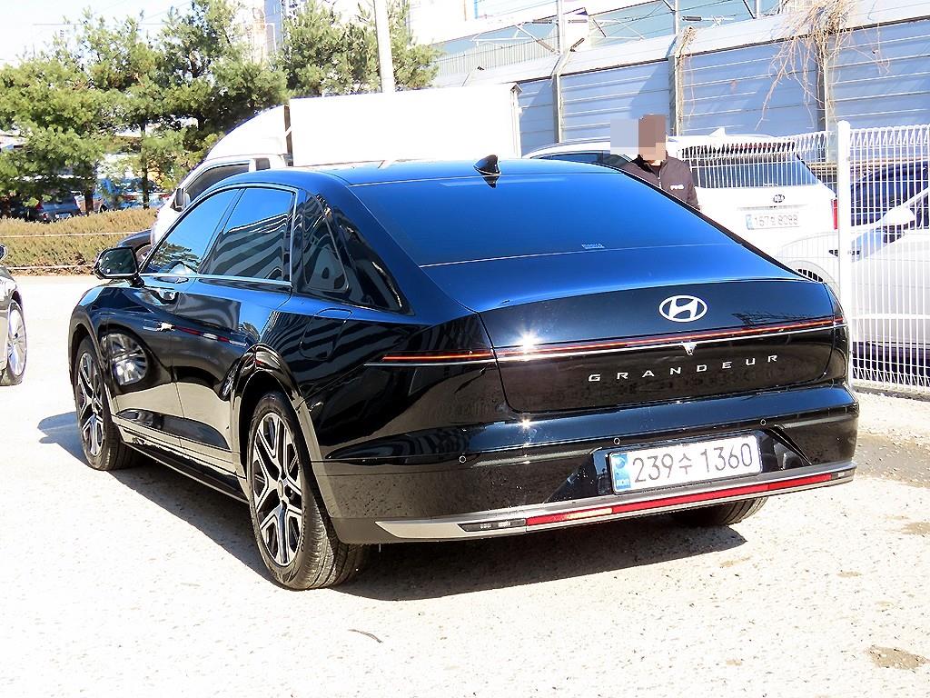 Hyundai Grandeur Exclusive — фото 3