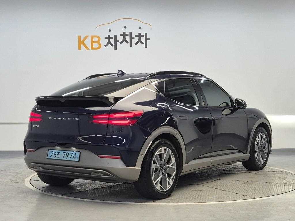 Genesis GV60 Standard AWD 4