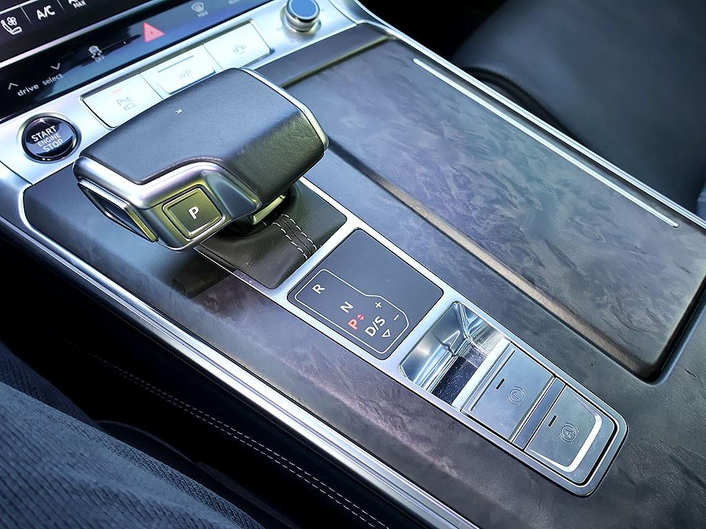 Audi A7 55 TFSI Quattro Premium 8